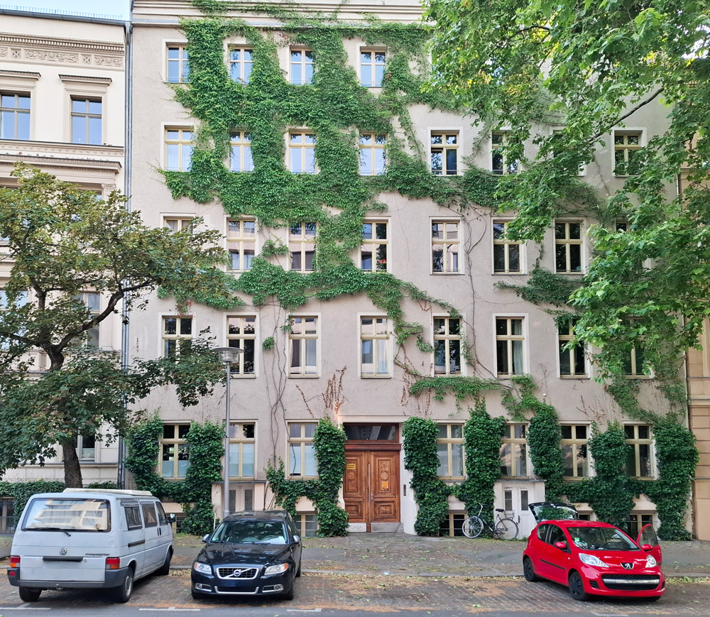2-Fassadengruen